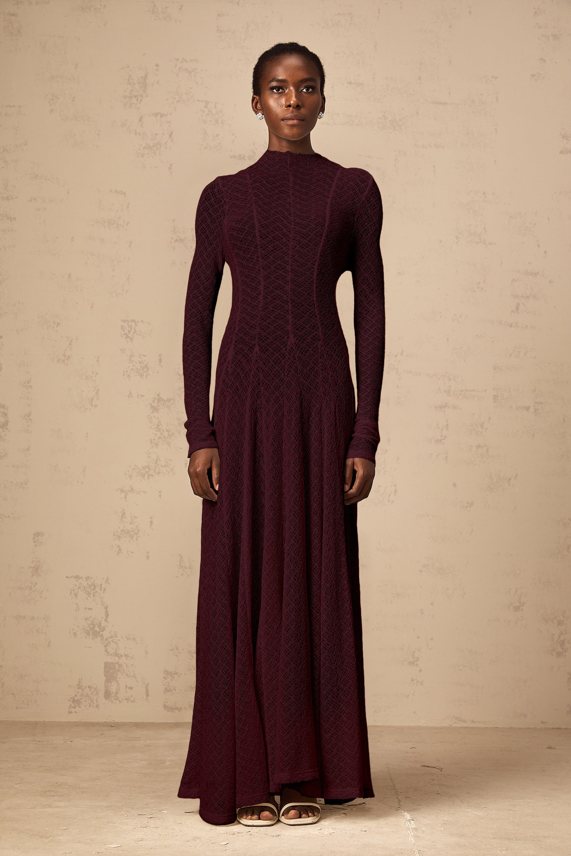 Athena wavy-pattern lace maxi dress in Red