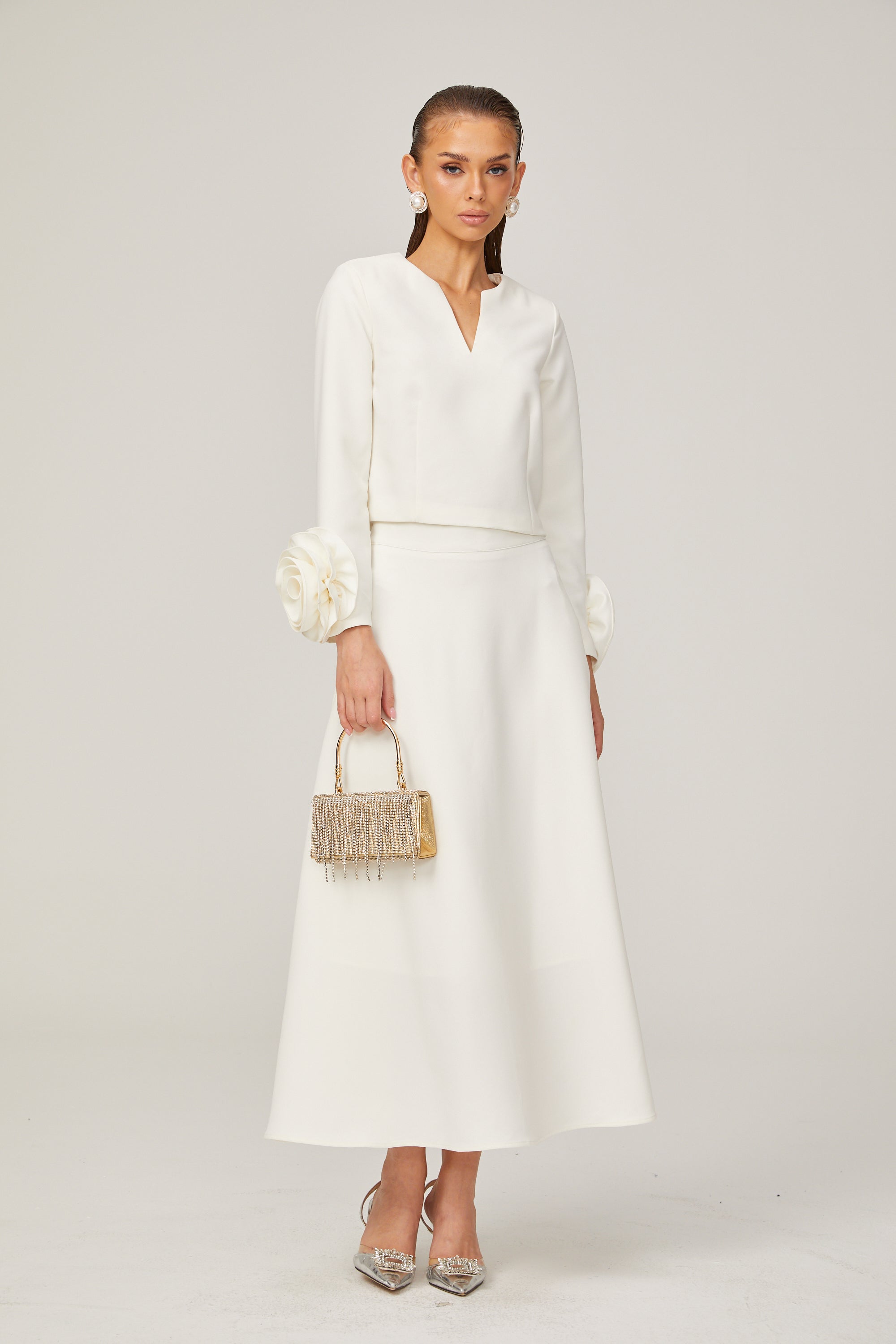 Hilaire white 3d-petal top & skirt matching set