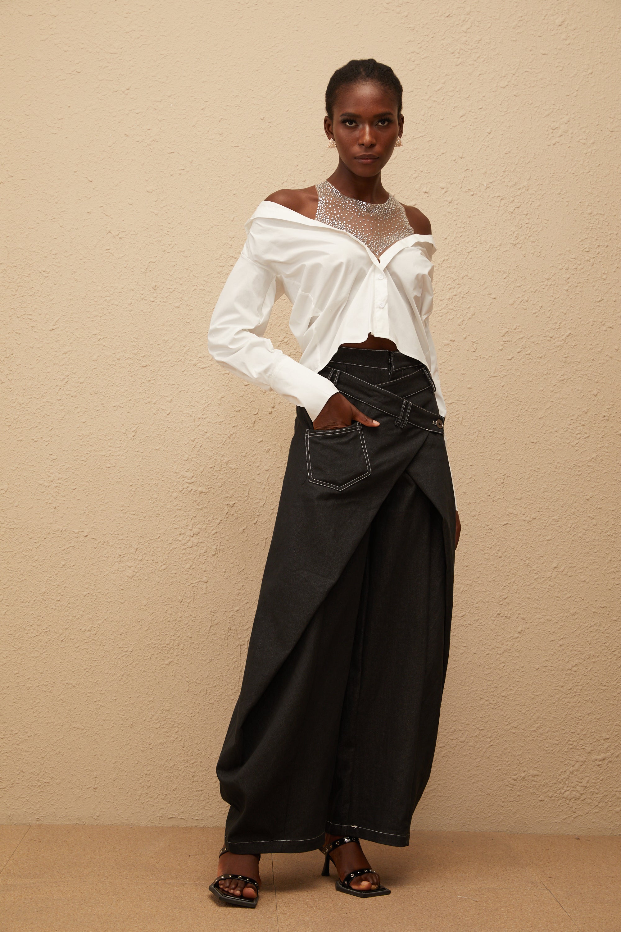 Emma Black Deconstructed Baggy Jeans