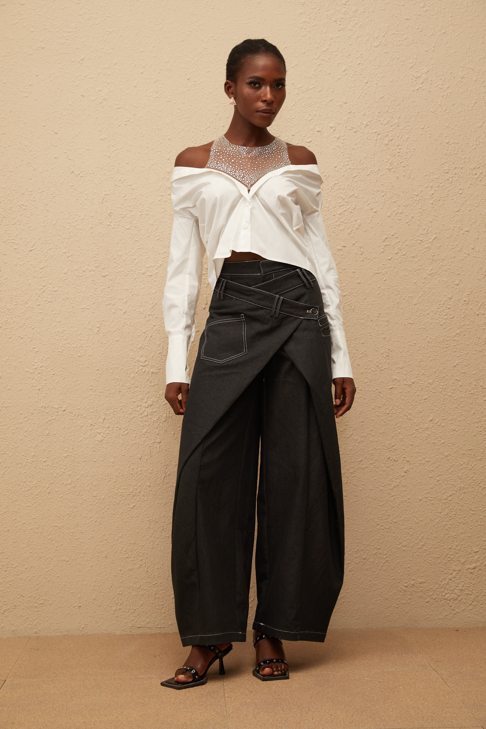 Emma Black Deconstructed Baggy Jeans