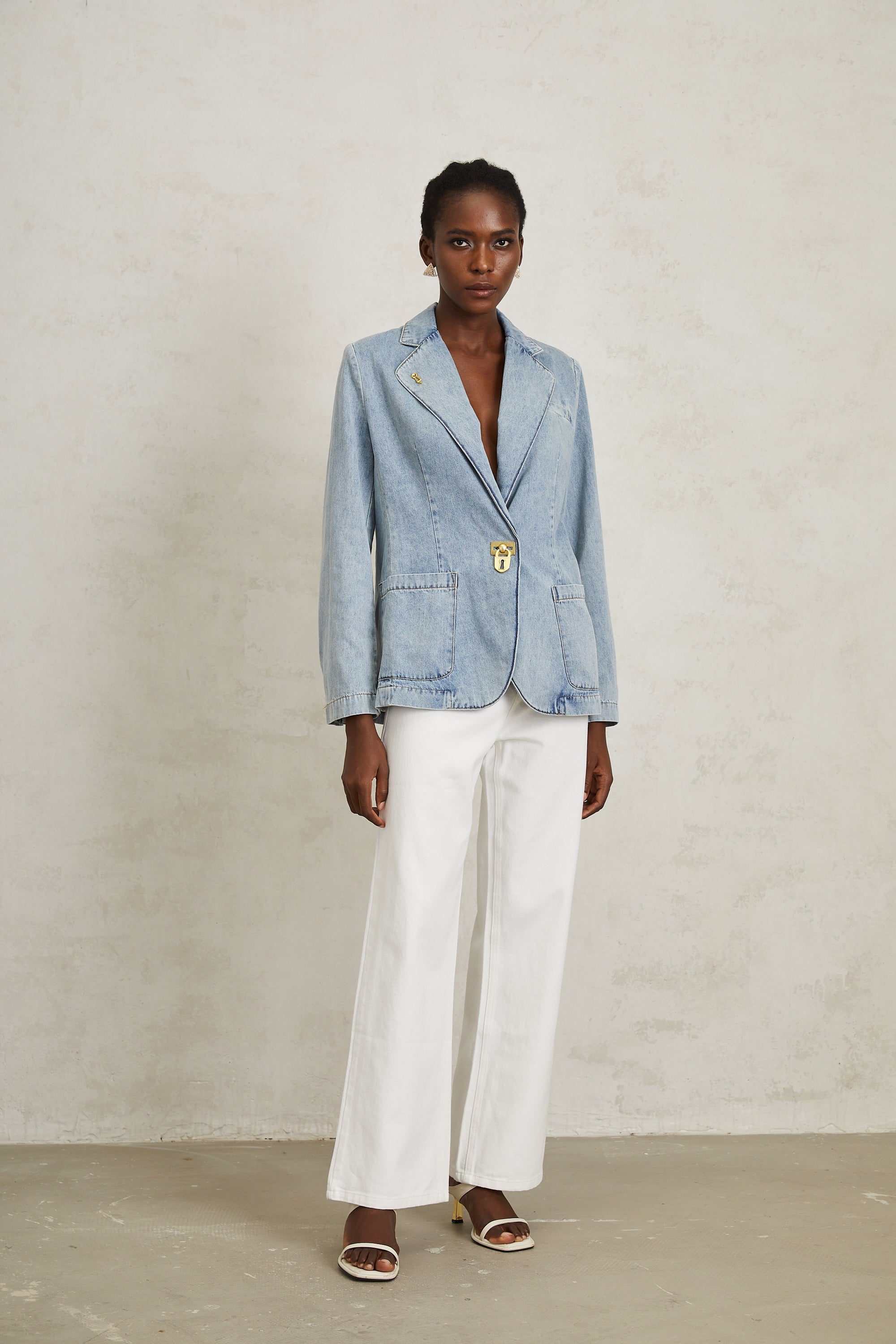 Léonide Blue Lock Detail Denim Blazer