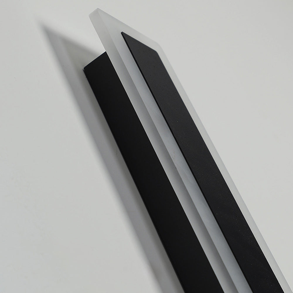 Wall Light | Vertical Linear LED