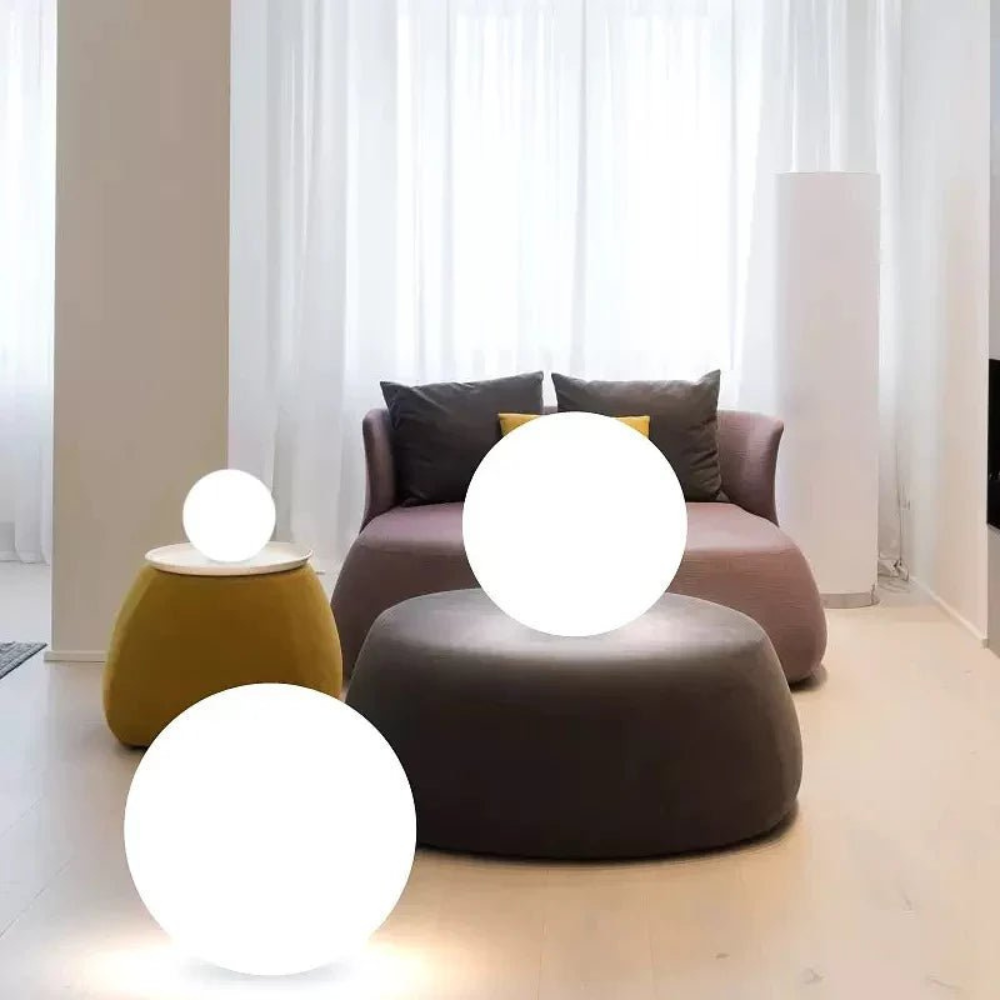 Outdoor Sphere Garden Light | with Color Change