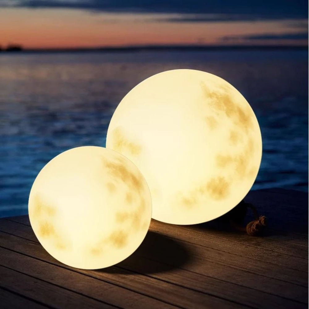Garden Unique Outdoor Lamp | Moon Shaped Light Fixture