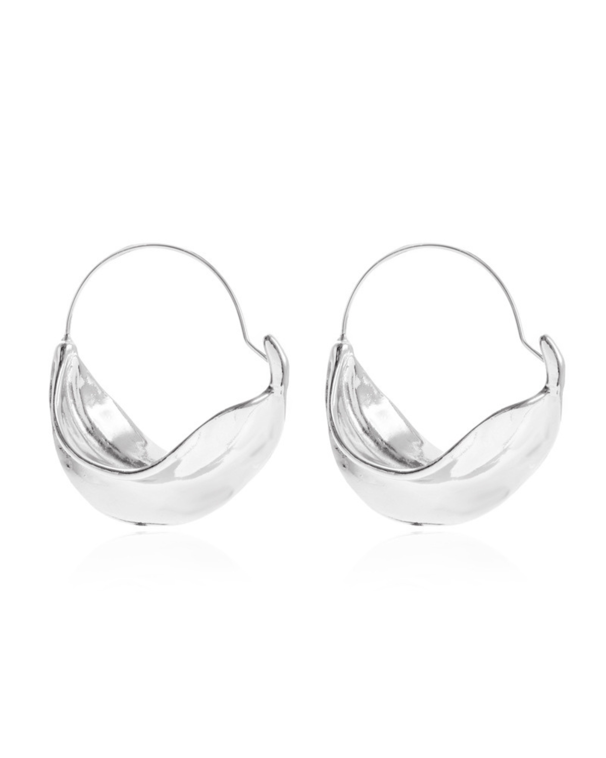 Maris Shell Earrings