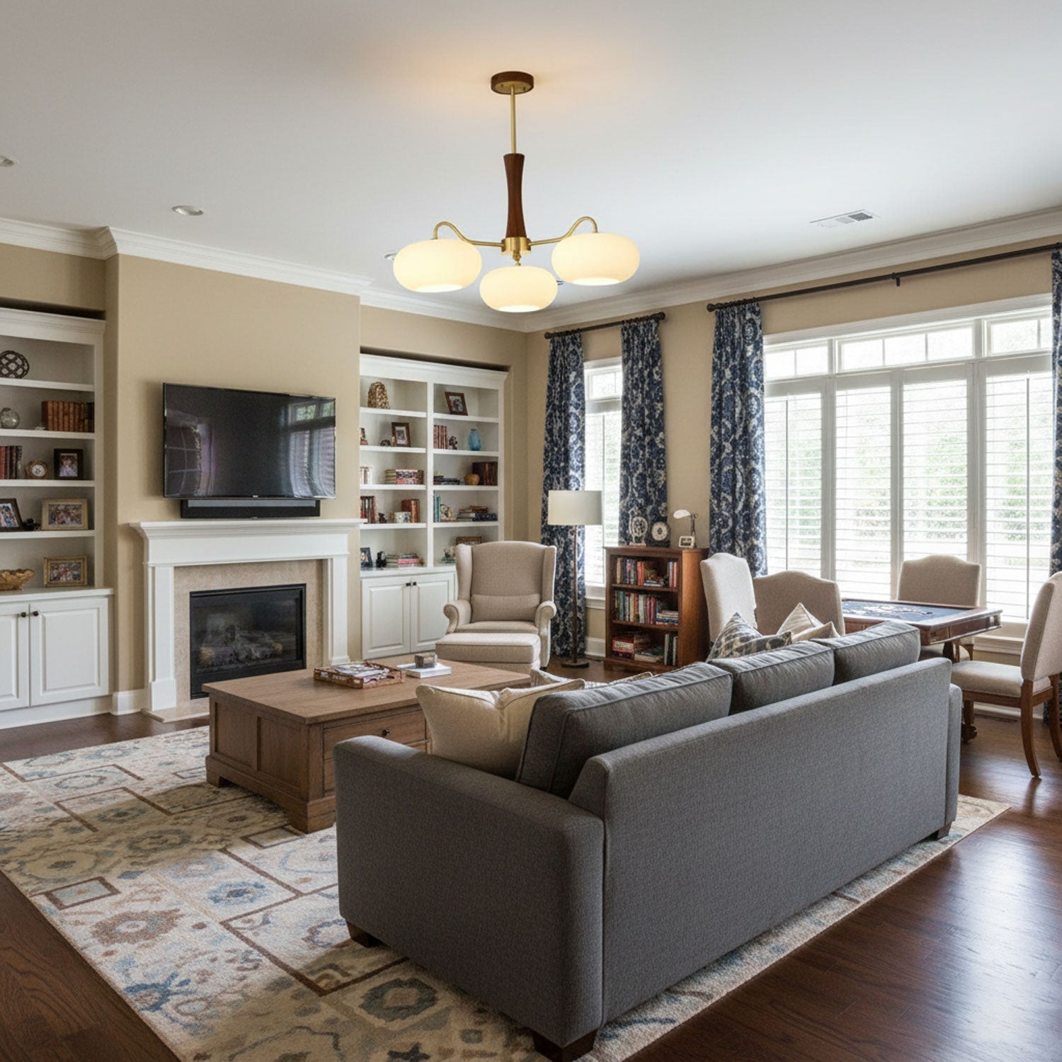 Ceiling Light | Multi-Arm Glass Shade