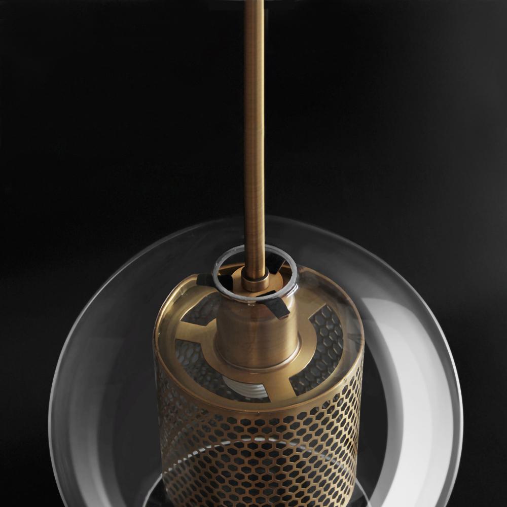 Pendant Light | Versatile Suspended Design