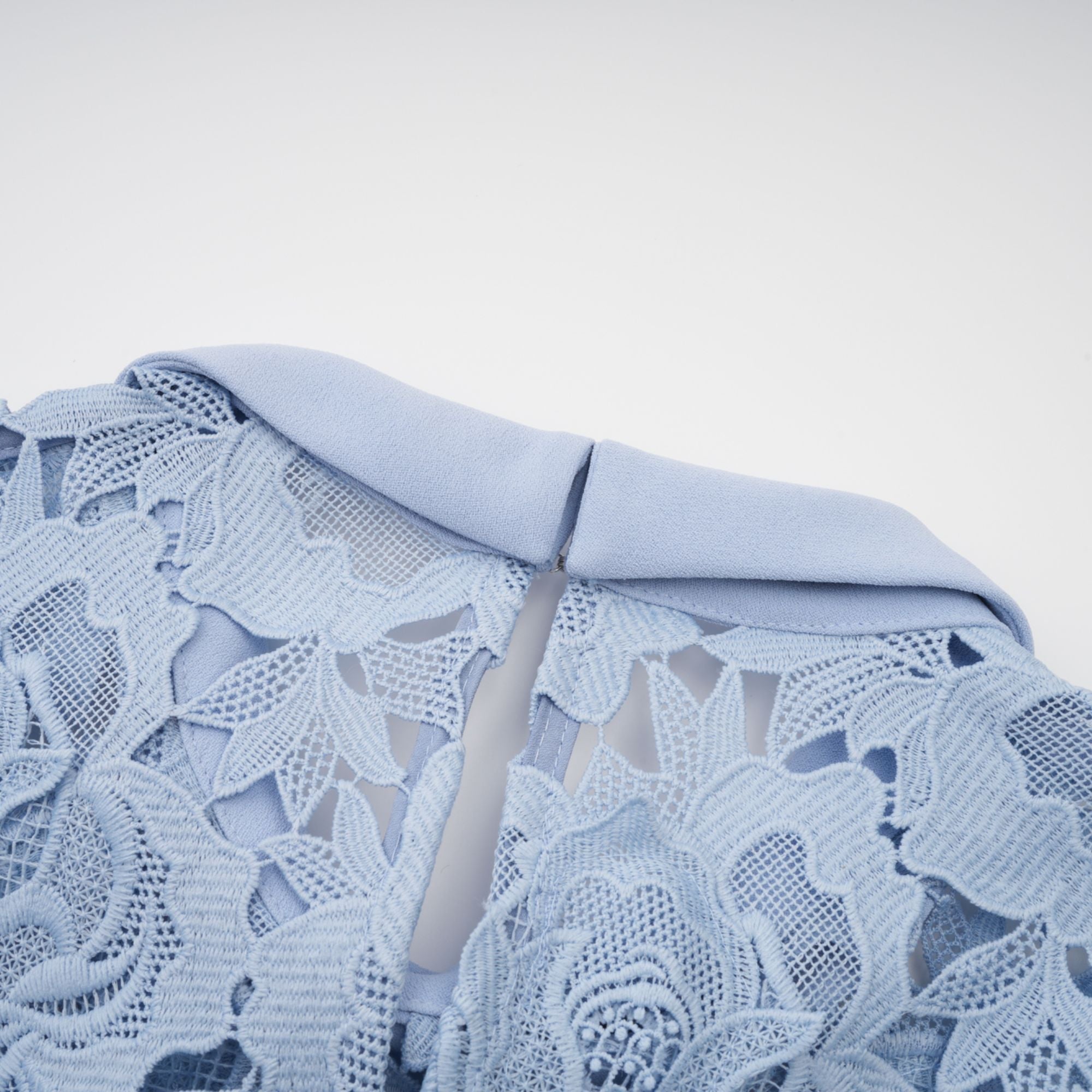 Aurore Blue Floral Appliqué Lace Midi Dress
