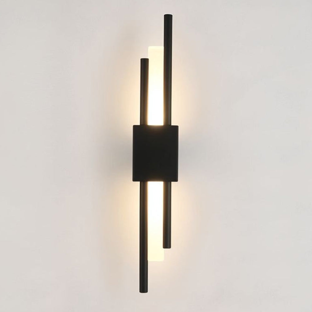 Wall Light | Vertical Linear Fixture