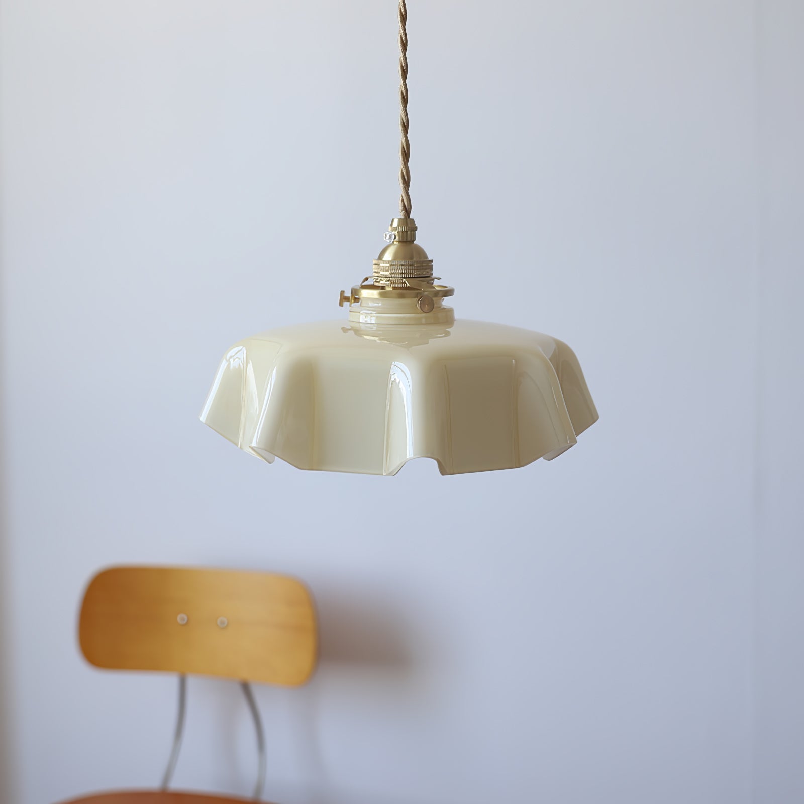 Pendant Light Scalloped | French Flower Ceiling Lamp