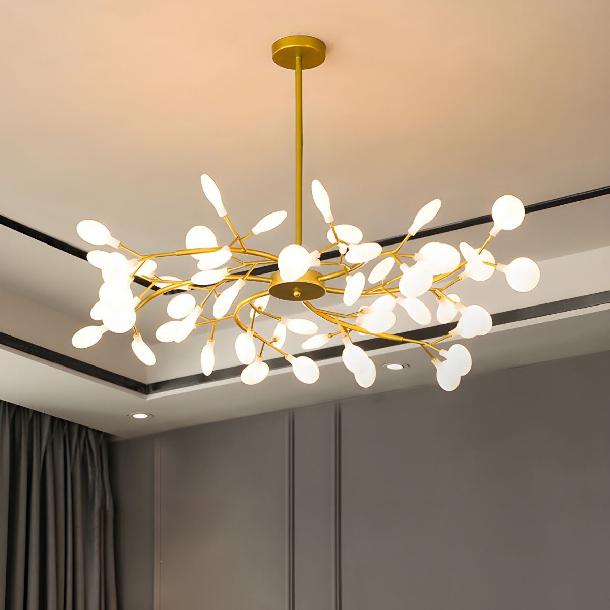 Chandelier Light | 30 to 63 Heads