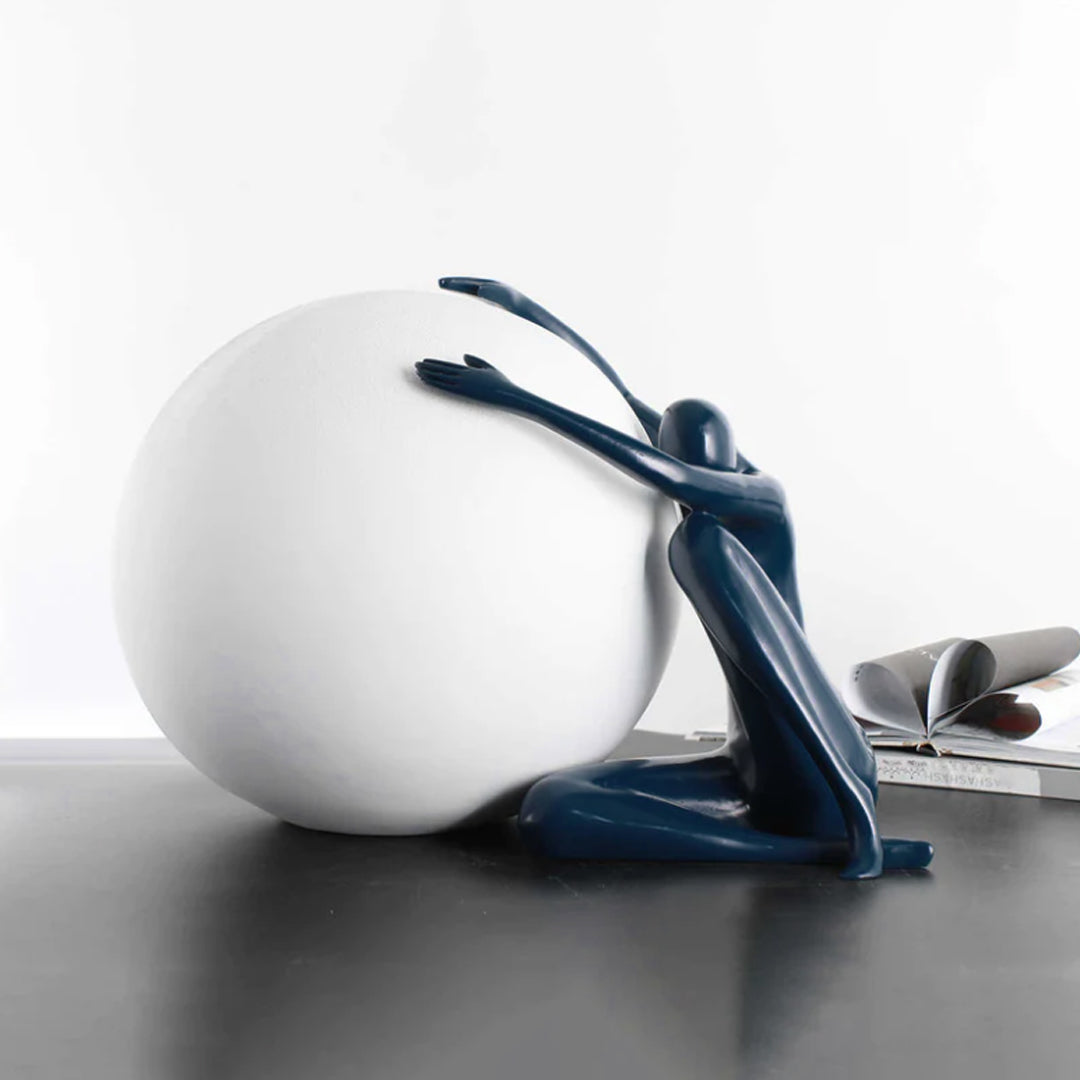 Statue Deco Lamp