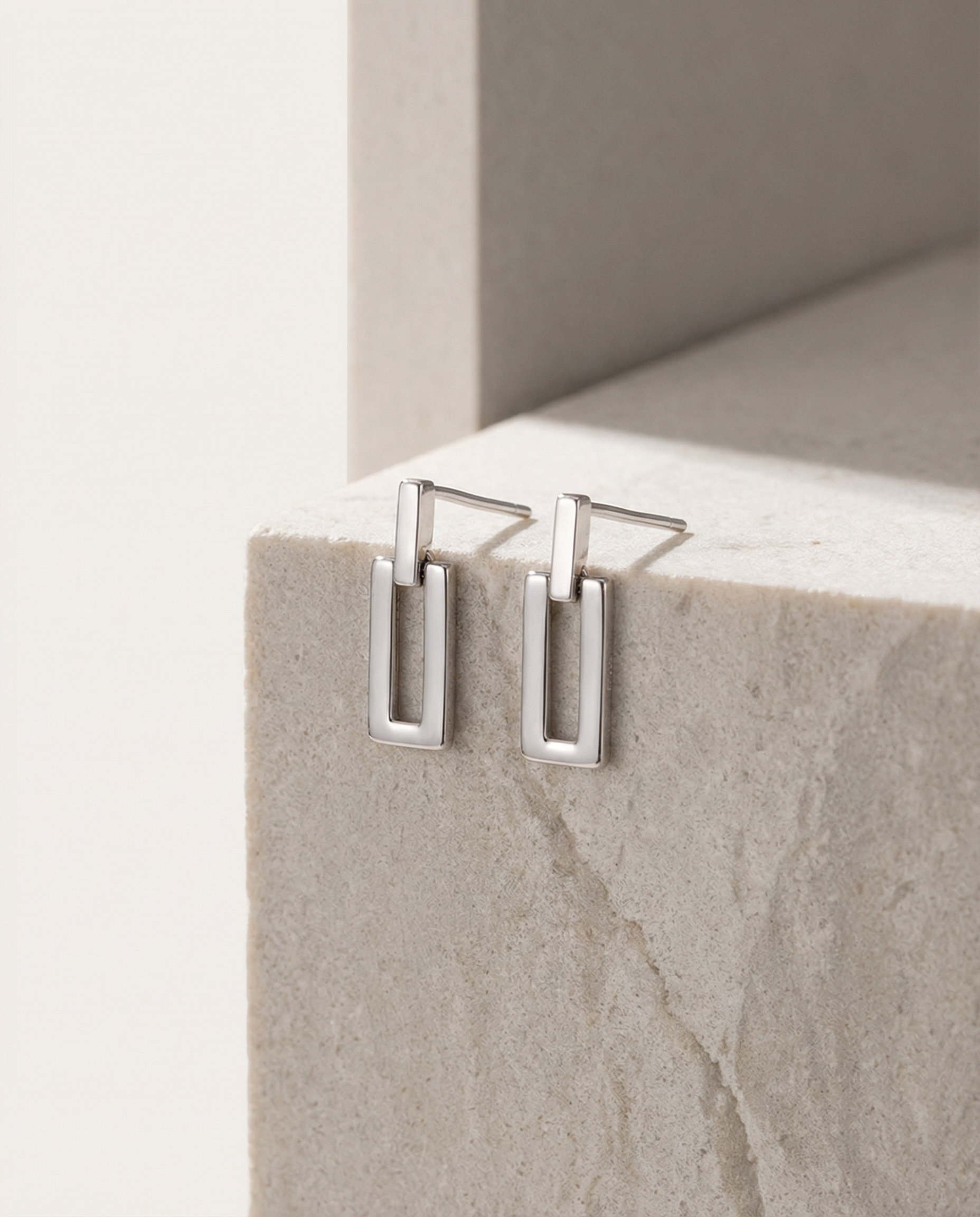 Linea Rectangle Earrings