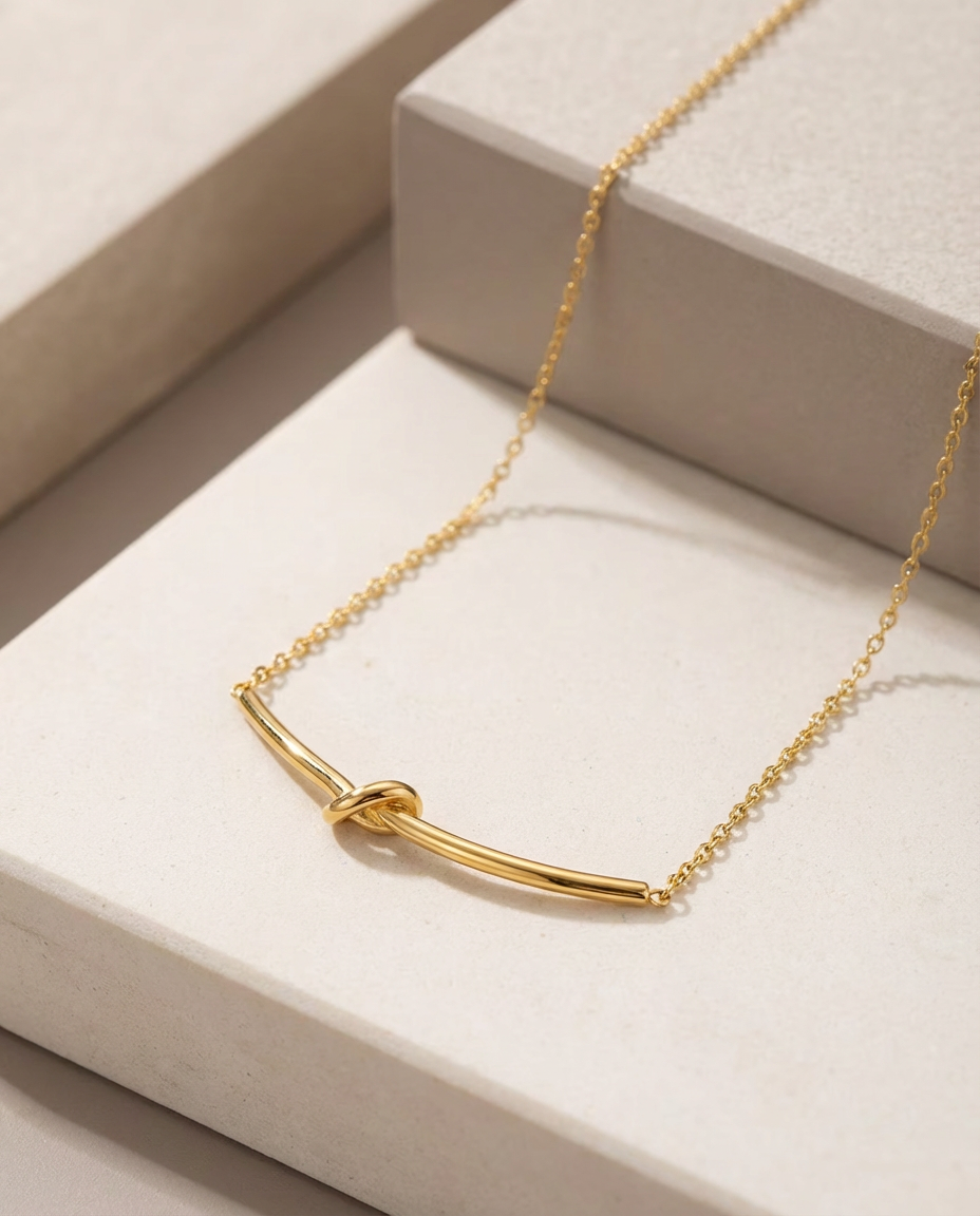 Eterna Knot Necklace