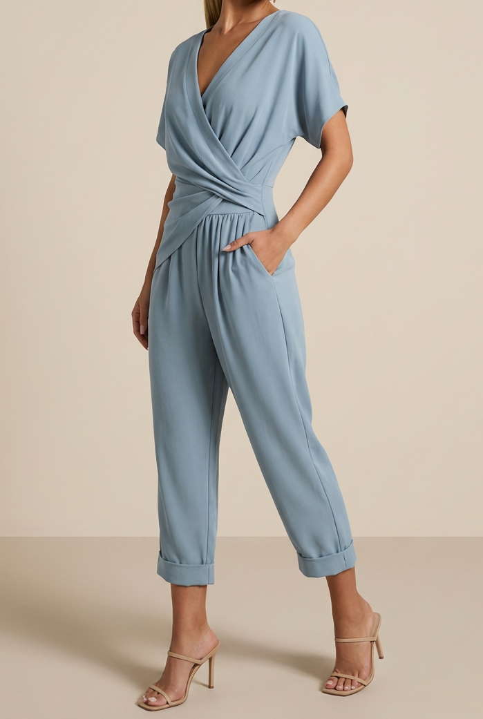 Greta | Set