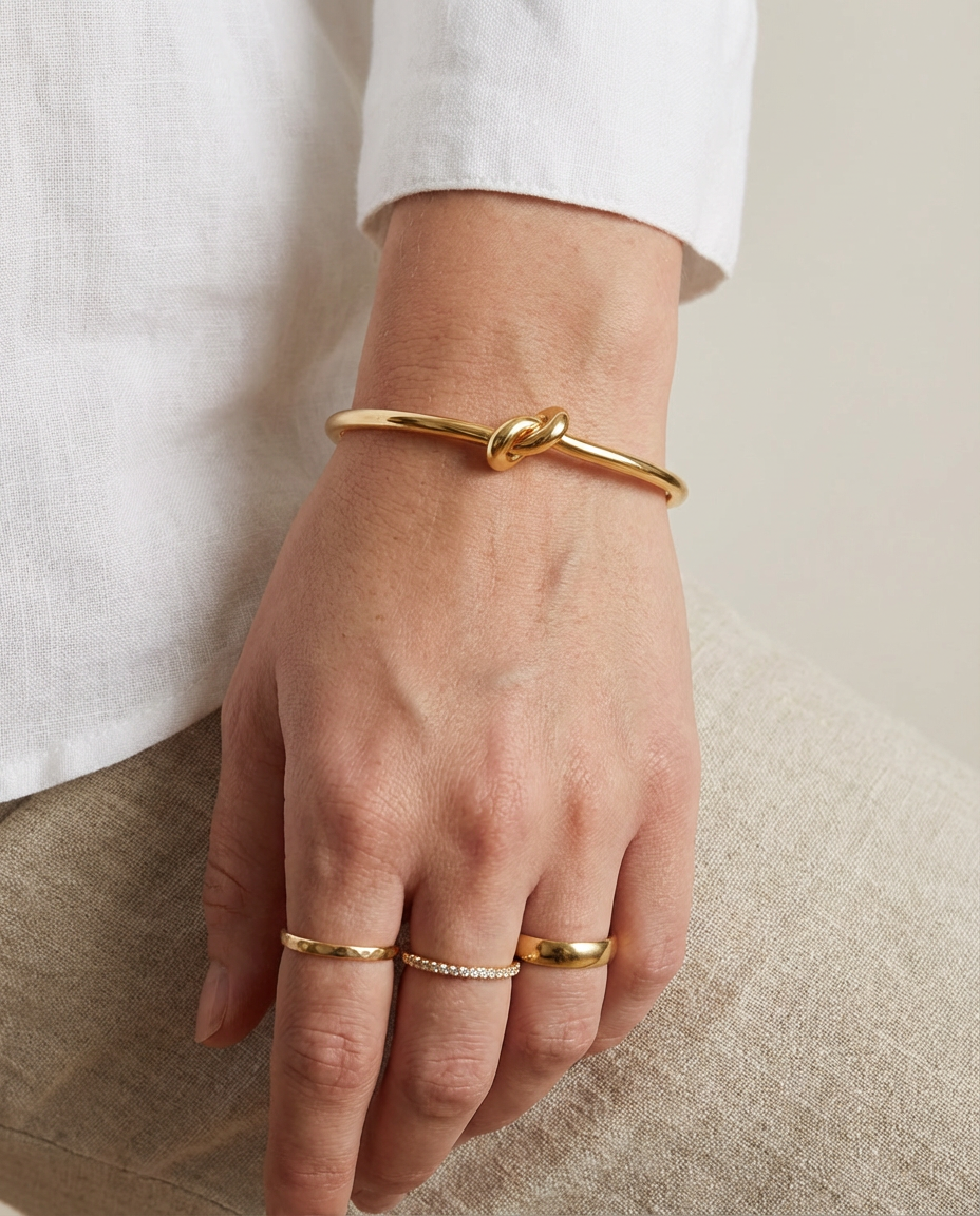 Eterna Knot Bracelet