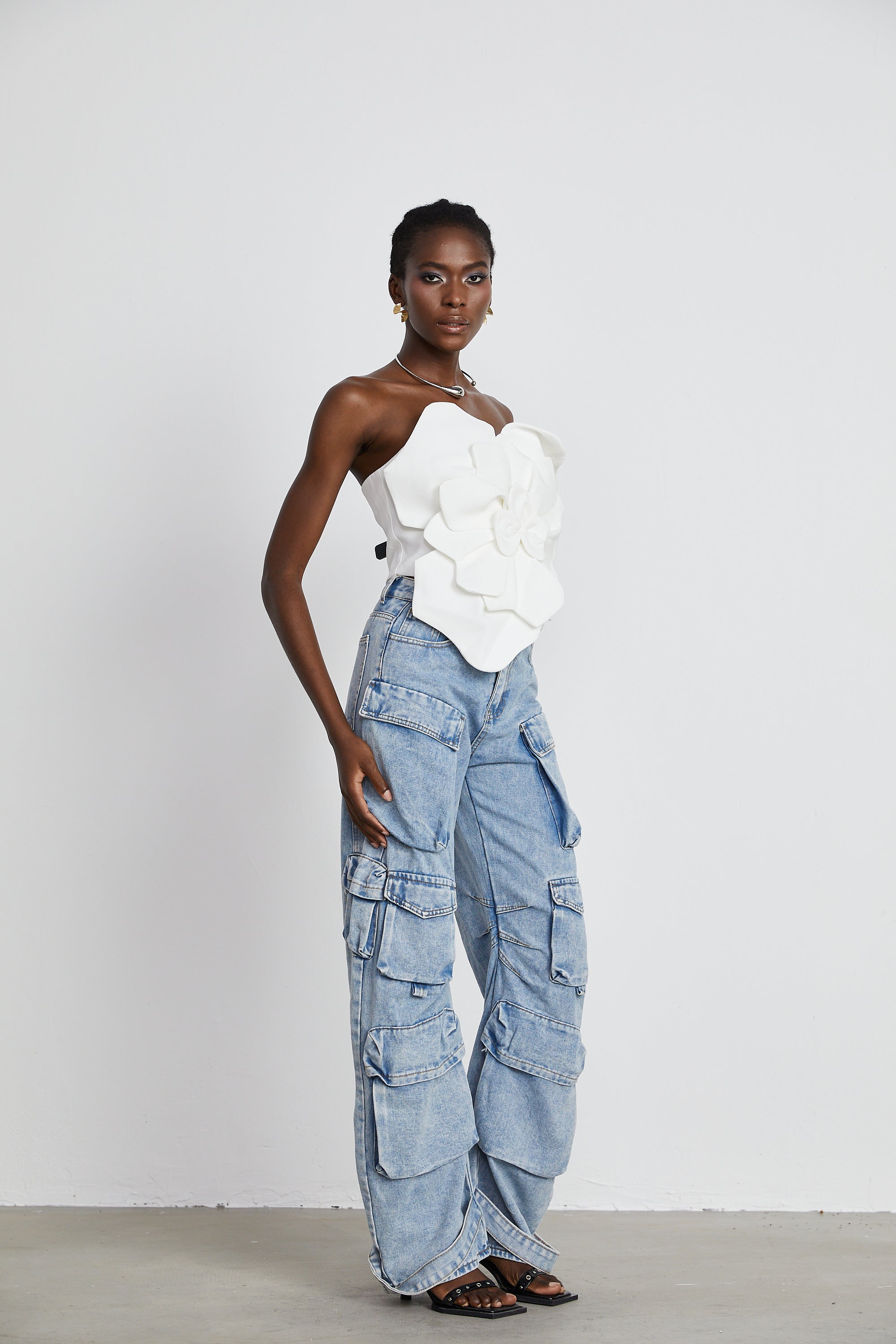 Pénélope White Floral Off-Shoulder Top