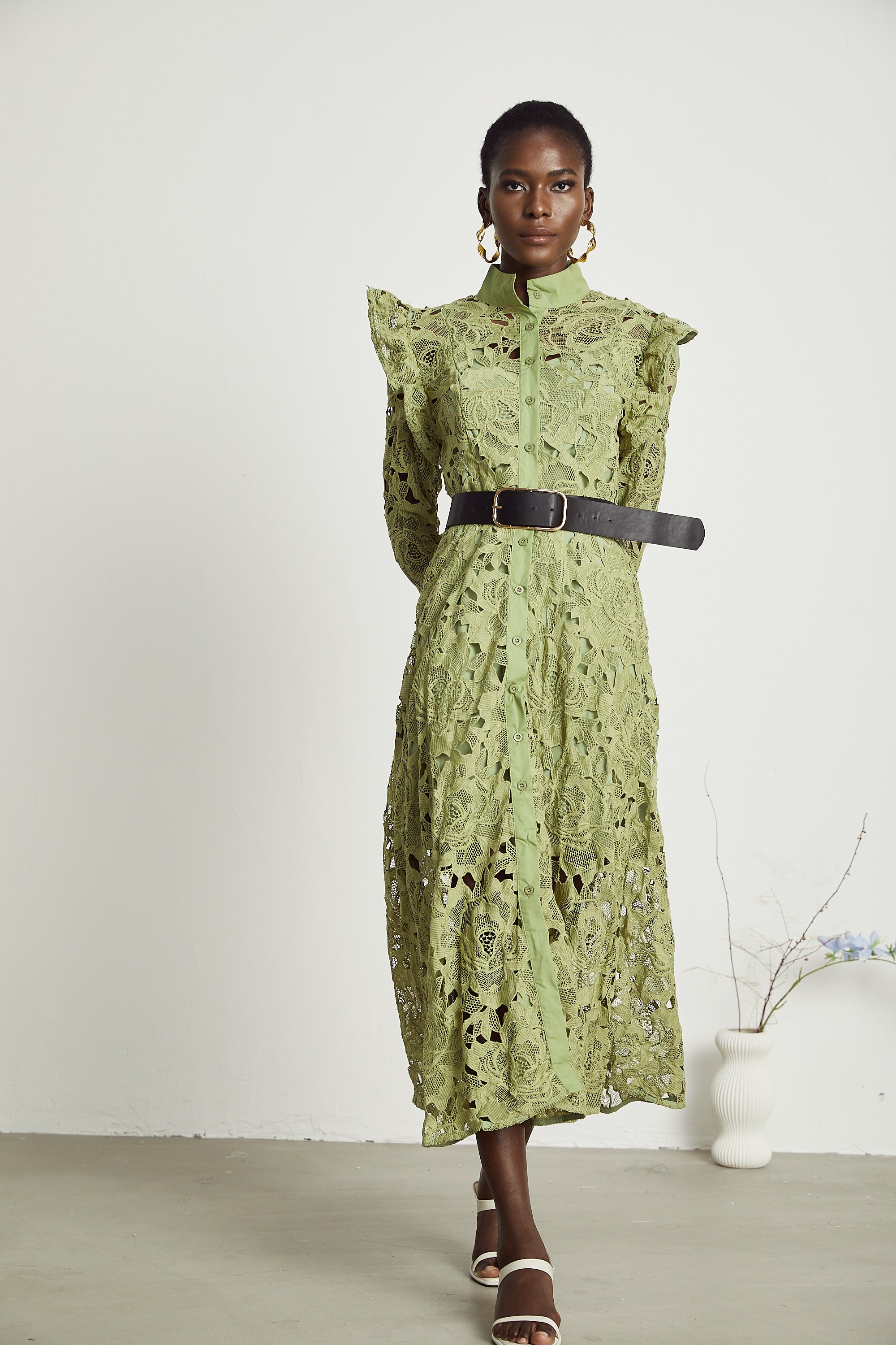 Noémie floral-embroidered midi dress in Green