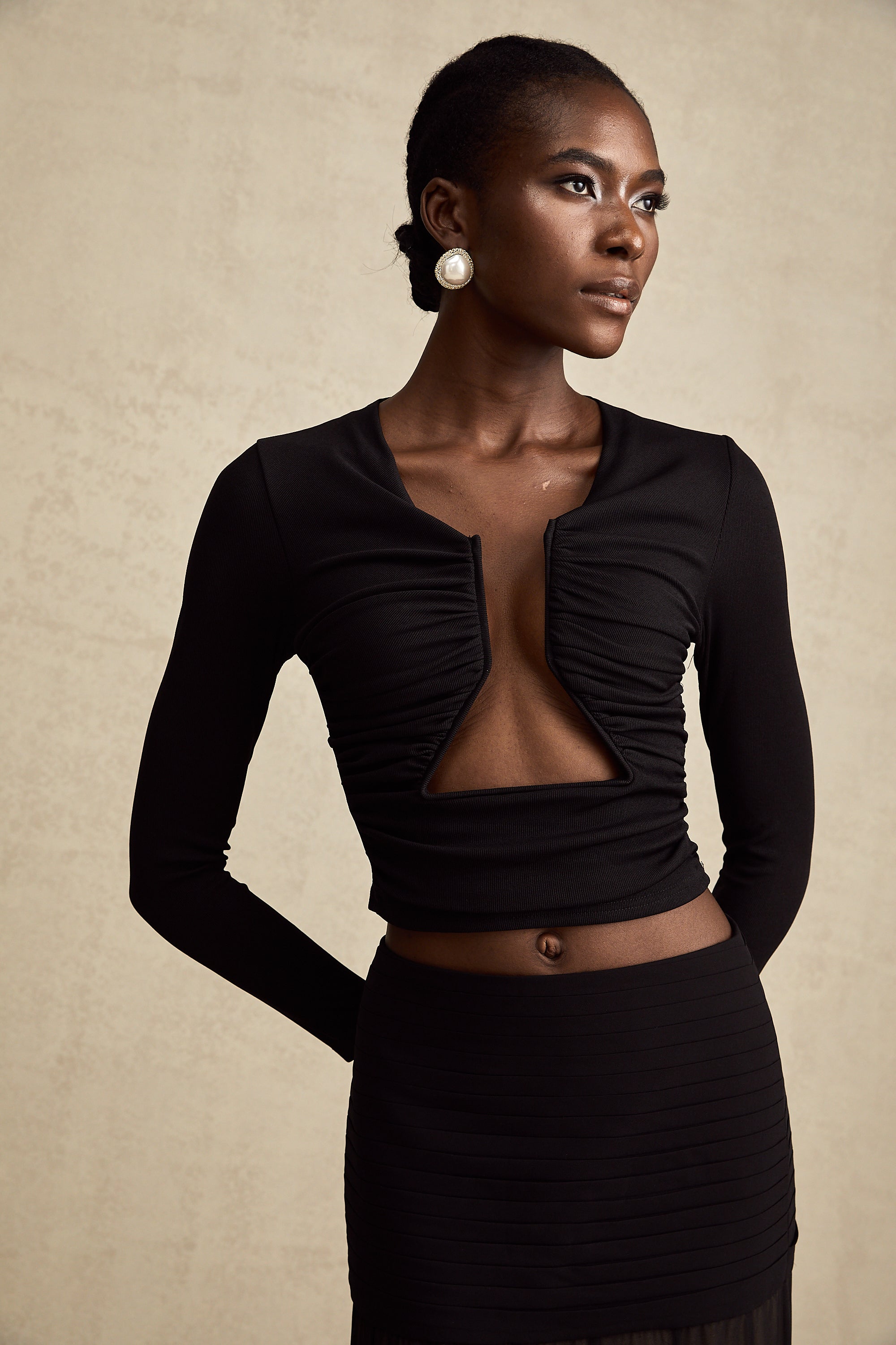 Anaïs Black Open-Front Gathered Top