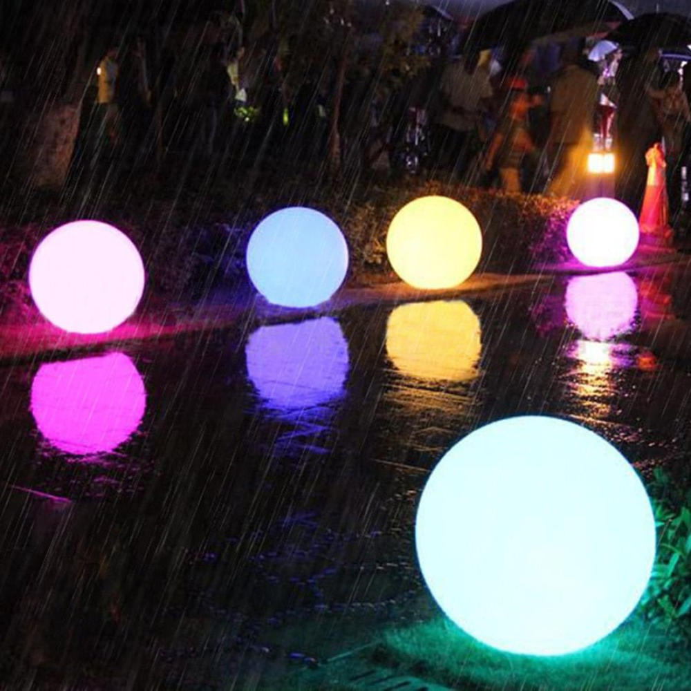 Outdoor Sphere Garden Light | with Color Change