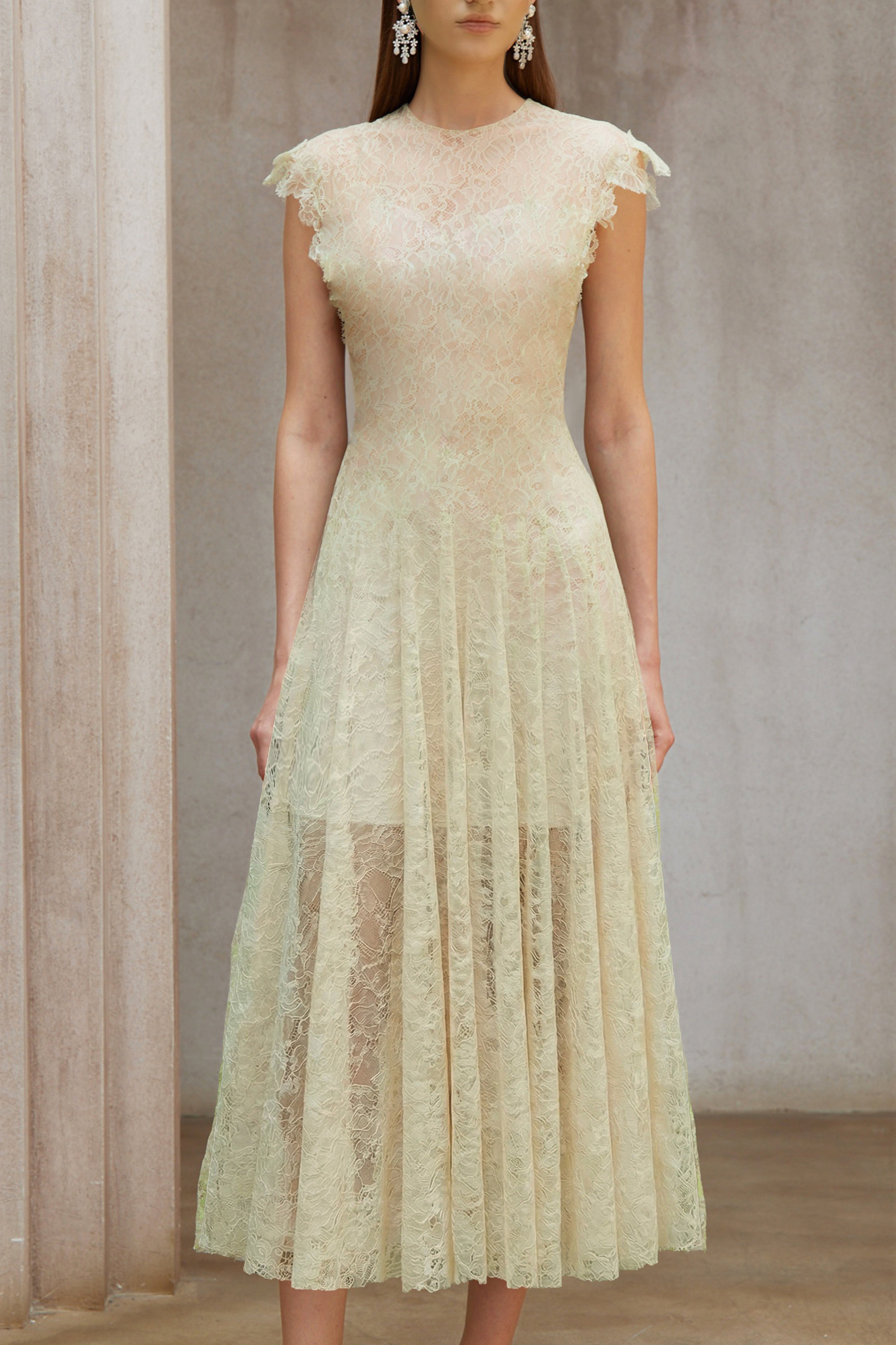Béryl Green Floral Lace Midi Dress