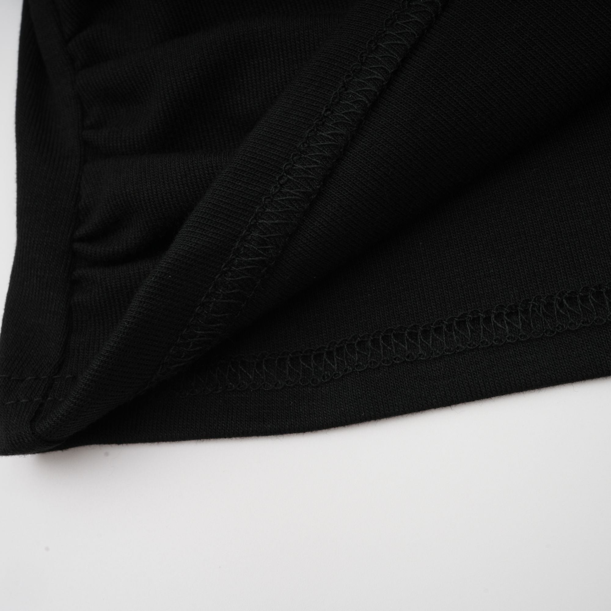 Anaïs Black Open-Front Gathered Top