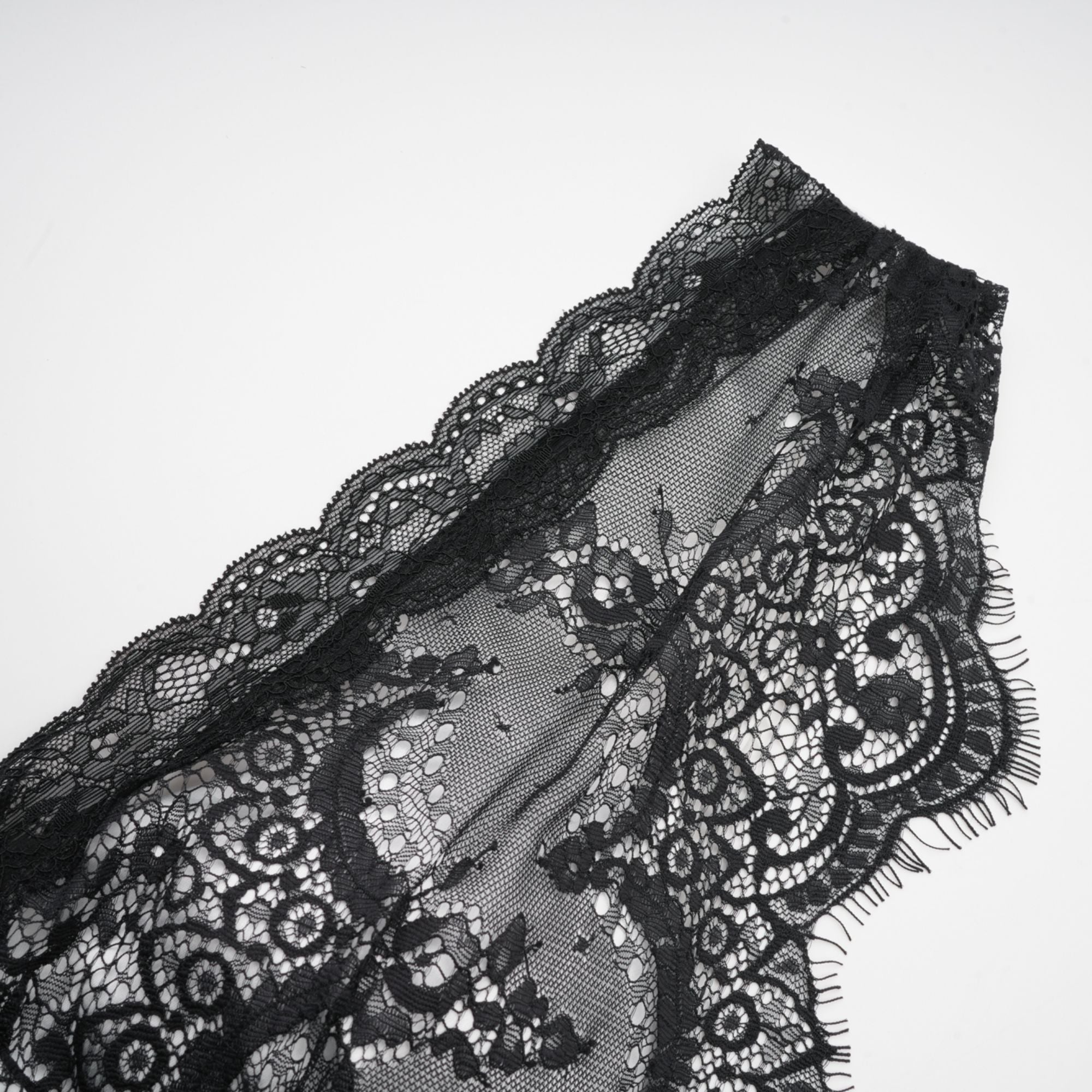 Éléonore Two Tone Lace Detail Maxi Dress