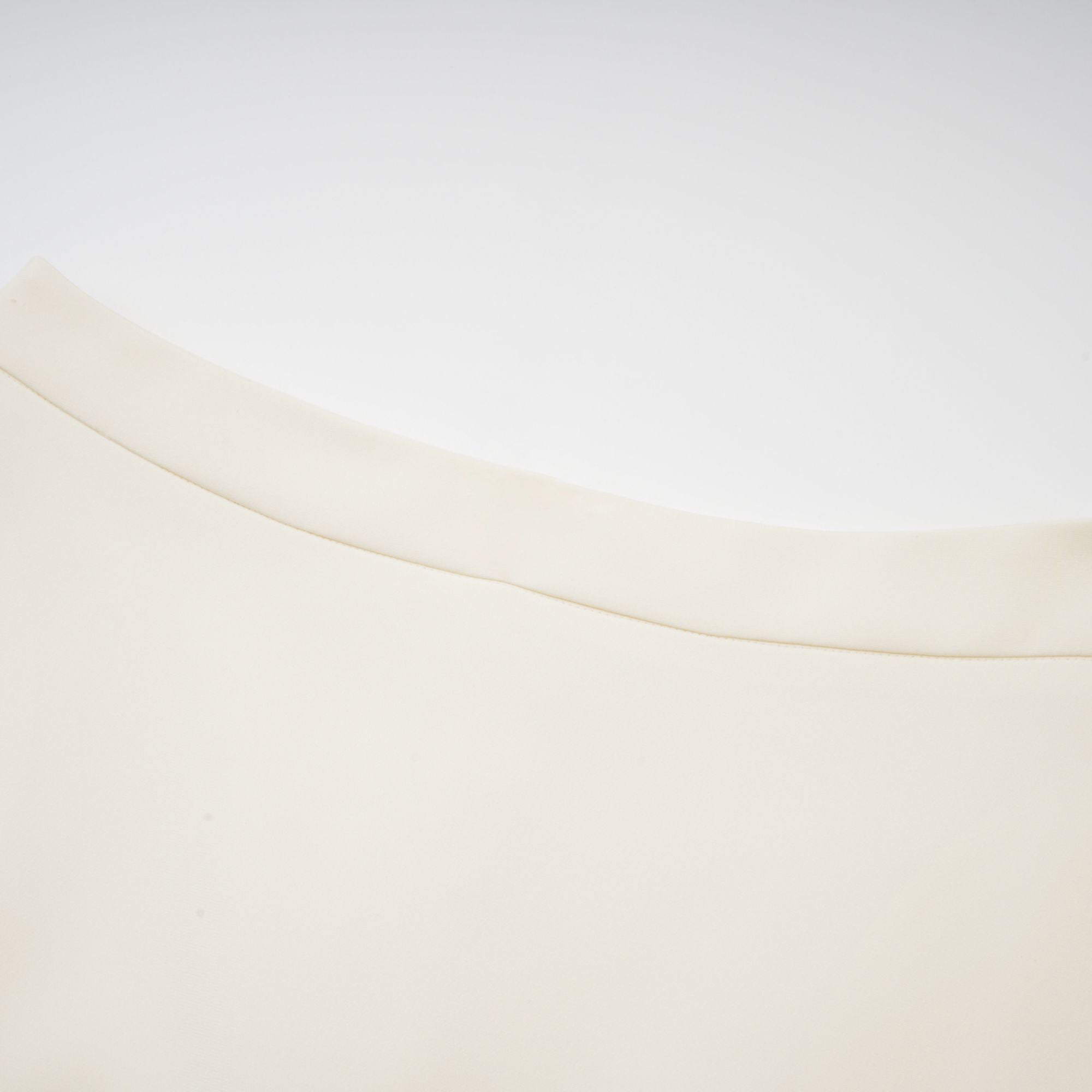 Coralie neutrals 3D-petal top & skirt matching set