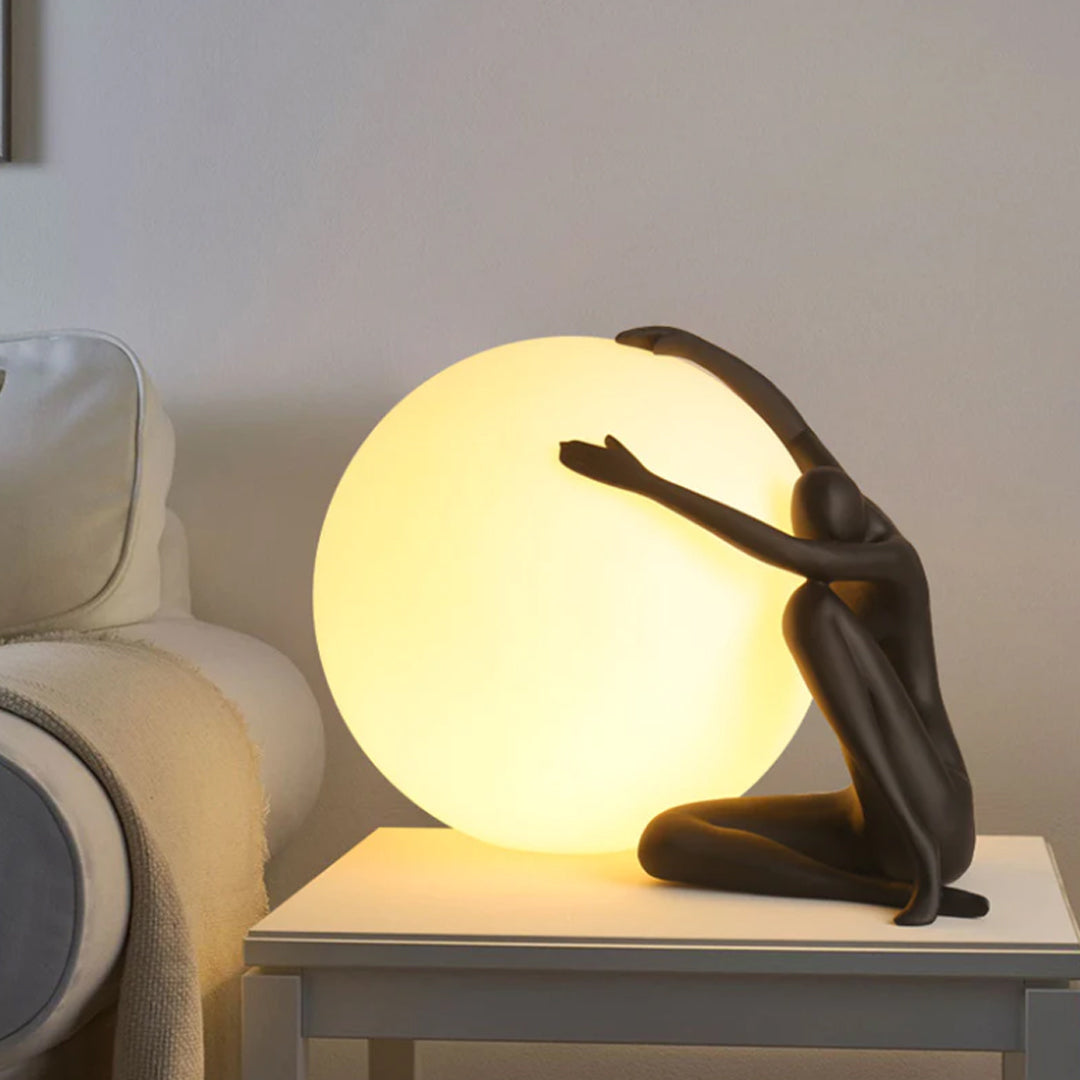 Statue Deco Lamp