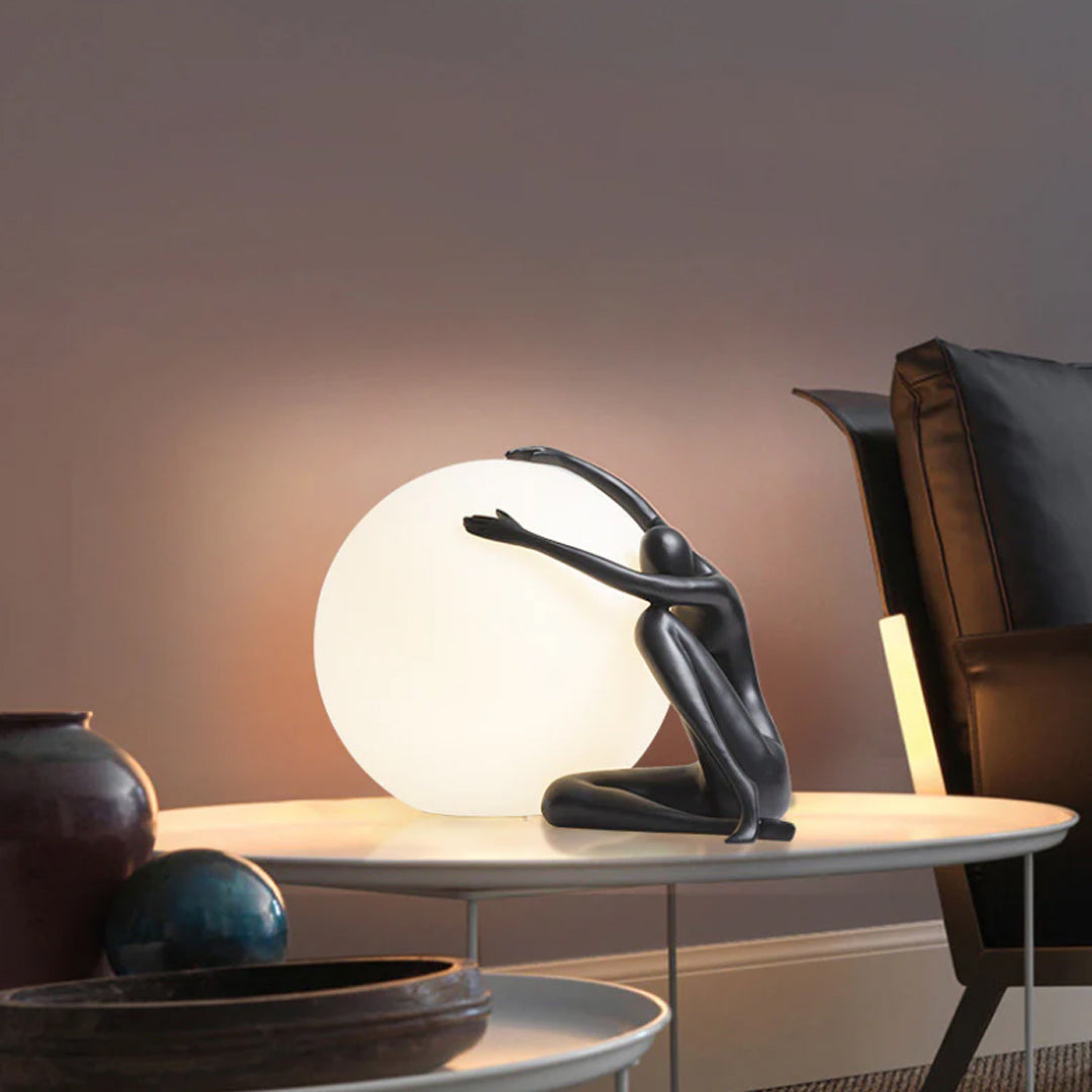 Statue Deco Lamp