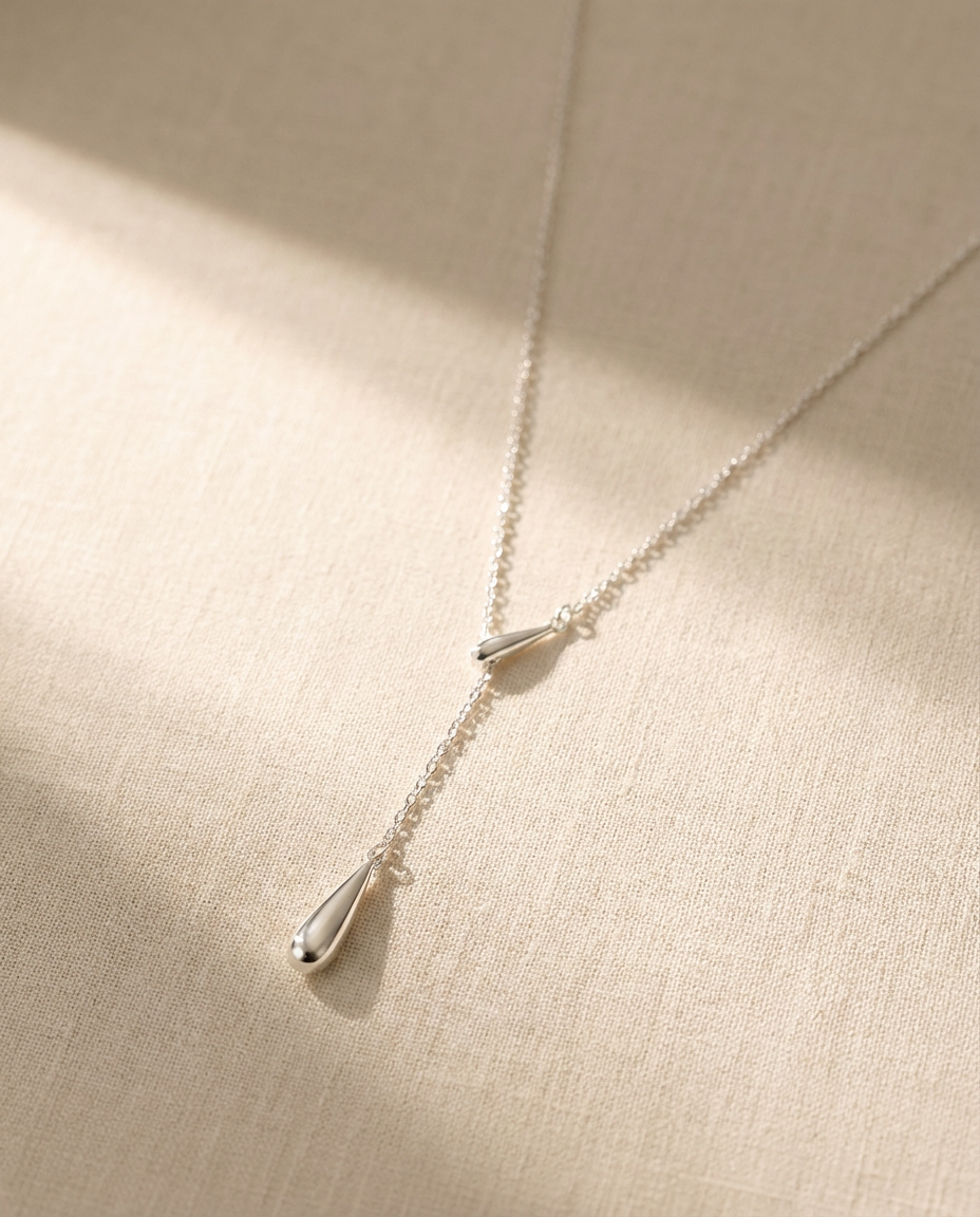Ella Teardrop Necklace